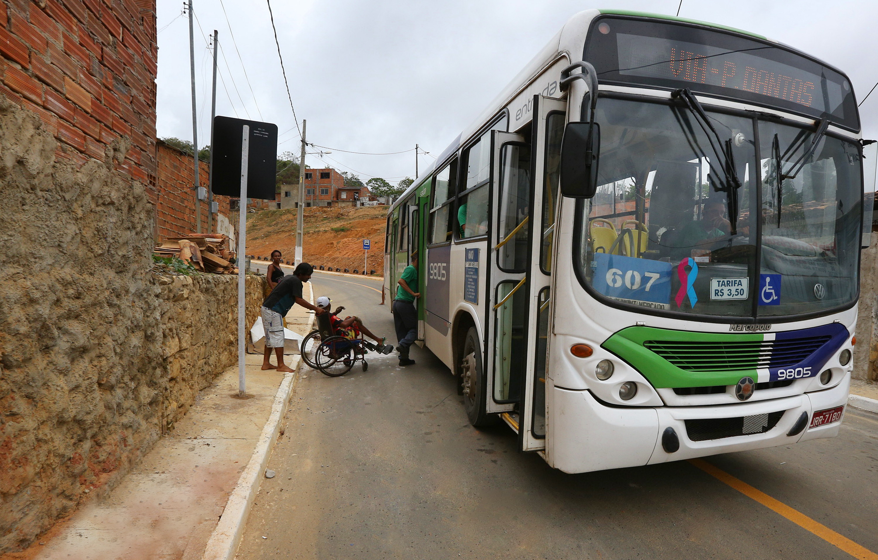 Nova linha de ônibus proporciona mobilidade para moradores do Coqueiral - SMTT Aracaju
